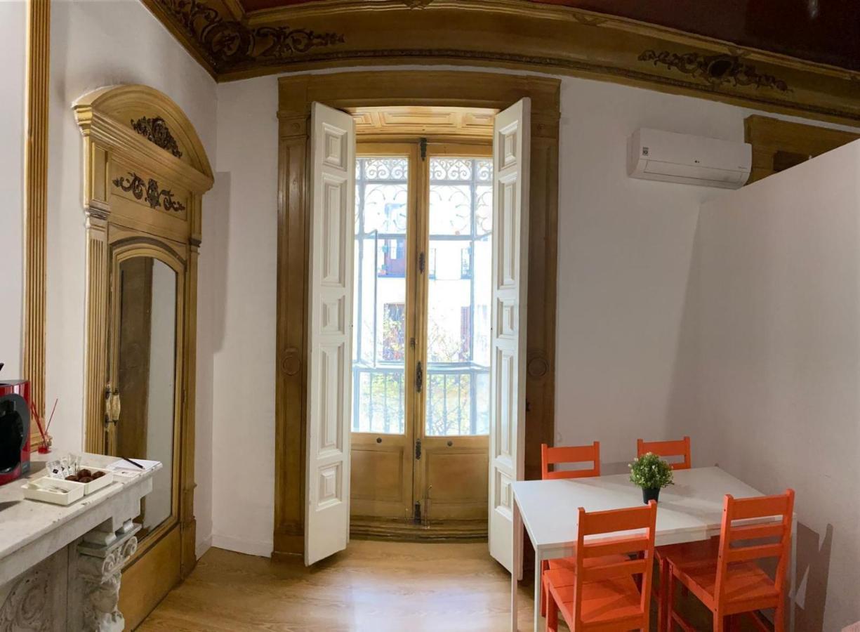 Hotel Opera Roost Madrid Exterior foto